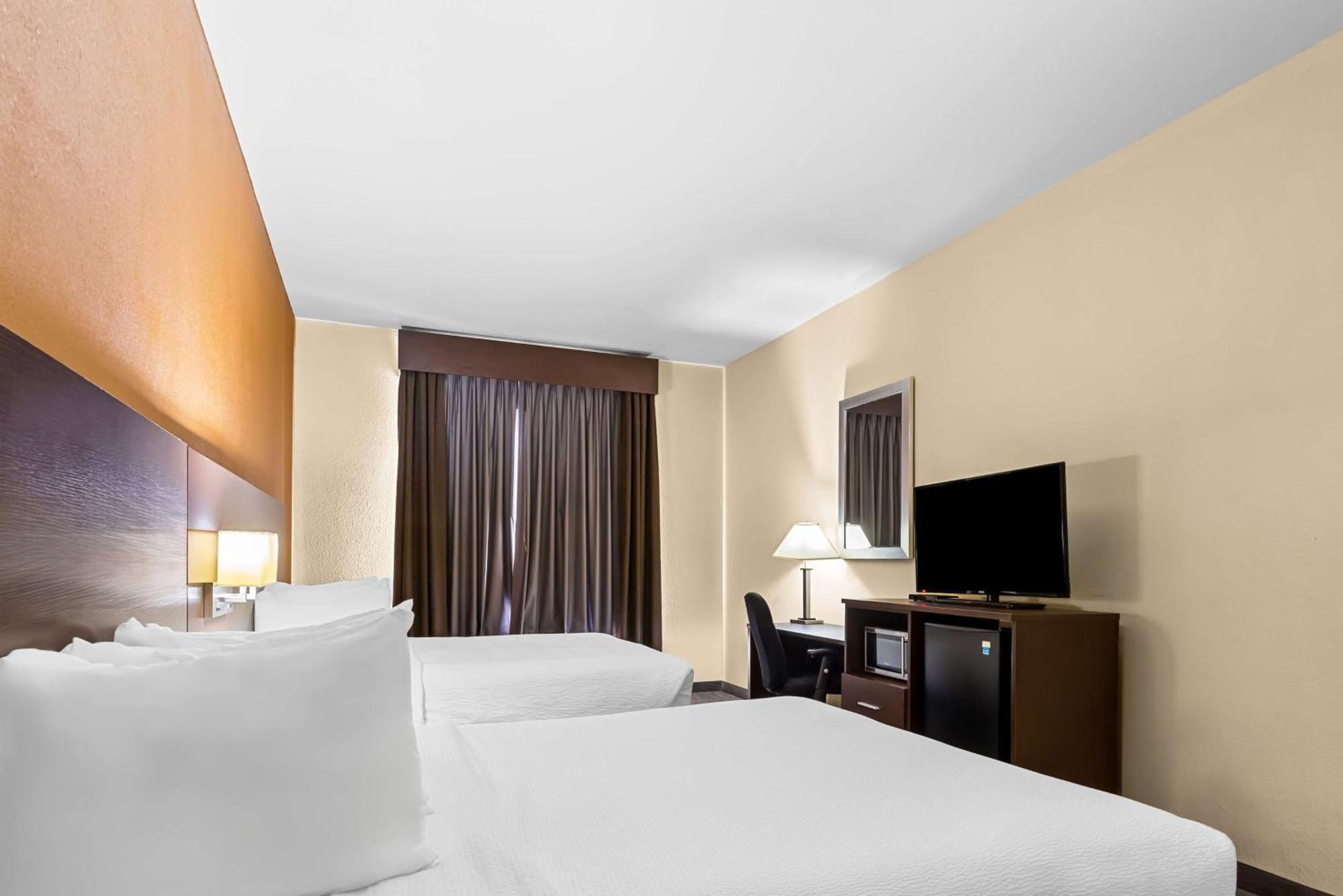 Best Western St. Louis Airport North Hotel & Suites Hazelwood Zewnętrze zdjęcie